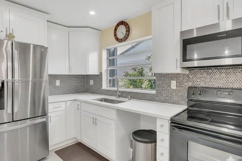 Villa ou maison à vendre à Davie, Floride: 3 chambres, 143.16 m2 № 2083459 - photo 15