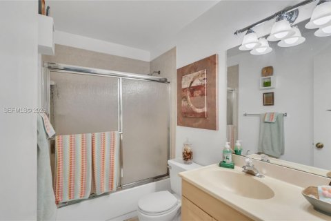 Villa ou maison à vendre à Davie, Floride: 3 chambres, 143.16 m2 № 2083459 - photo 25