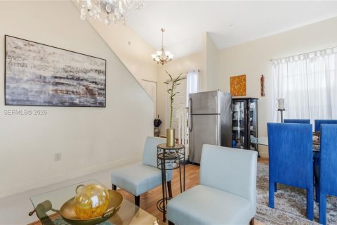 Villa ou maison à vendre à Davie, Floride: 3 chambres, 143.16 m2 № 2083459 - photo 9