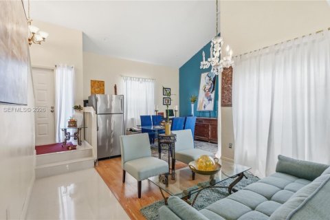 Villa ou maison à vendre à Davie, Floride: 3 chambres, 143.16 m2 № 2083459 - photo 11