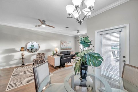 Townhouse in Hudson, Florida 3 bedrooms, 166.02 sq.m. № 1918654 - photo 13