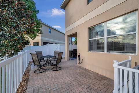 Townhouse in Hudson, Florida 3 bedrooms, 166.02 sq.m. № 1918654 - photo 5