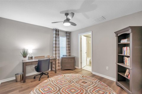 Townhouse in Hudson, Florida 3 bedrooms, 166.02 sq.m. № 1918654 - photo 27