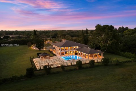 Villa ou maison à vendre à Davie, Floride: 7 chambres, 797.19 m2 № 2152757 - photo 7