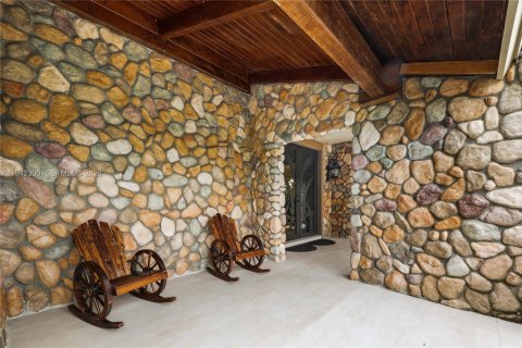 Villa ou maison à vendre à Davie, Floride: 7 chambres, 797.19 m2 № 2152757 - photo 10