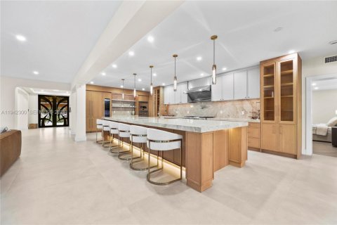 Villa ou maison à vendre à Davie, Floride: 7 chambres, 797.19 m2 № 2152757 - photo 15
