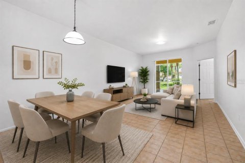 Townhouse in Poinciana, Florida 3 bedrooms, 116.03 sq.m. № 2114888 - photo 7