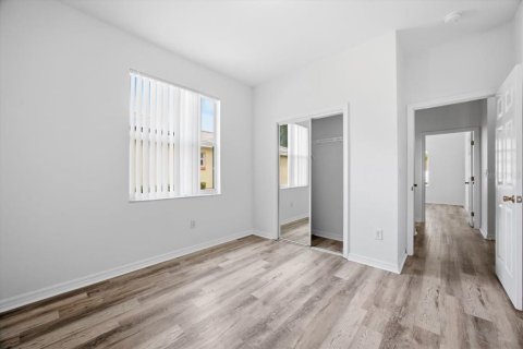 Townhouse in Poinciana, Florida 3 bedrooms, 116.03 sq.m. № 2114888 - photo 22