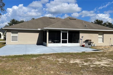 House in Haines City, Florida 4 bedrooms, 207.64 sq.m. № 2304394 - photo 29