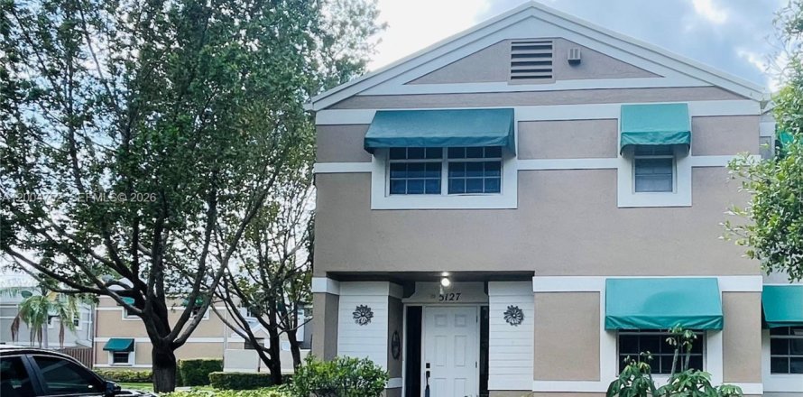 Touwnhouse à Cooper City, Floride 3 chambres, 135.54 m2 № 2170546