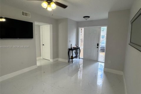 Touwnhouse à vendre à Cooper City, Floride: 3 chambres, 135.54 m2 № 2170546 - photo 5