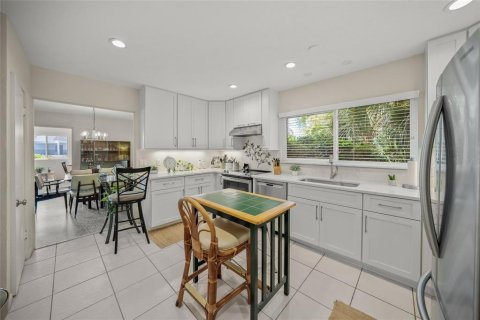 Villa ou maison à vendre à Sarasota, Floride: 4 chambres, 286.51 m2 № 2355111 - photo 9