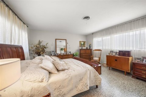 Villa ou maison à vendre à Sarasota, Floride: 4 chambres, 286.51 m2 № 2355111 - photo 22