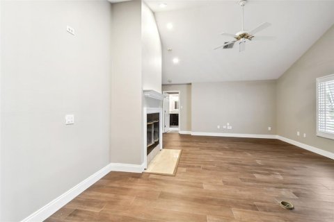 House in Treasure Island, Florida 3 bedrooms, 308.53 sq.m. № 1762062 - photo 16