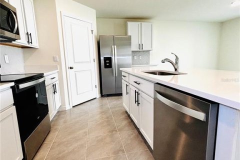 Casa en alquiler en Newberry, Florida, 4 dormitorios № 2218435 - foto 4