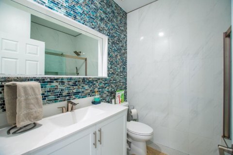 Townhouse in Fort Lauderdale, Florida 3 bedrooms, 152.92 sq.m. № 1882014 - photo 27