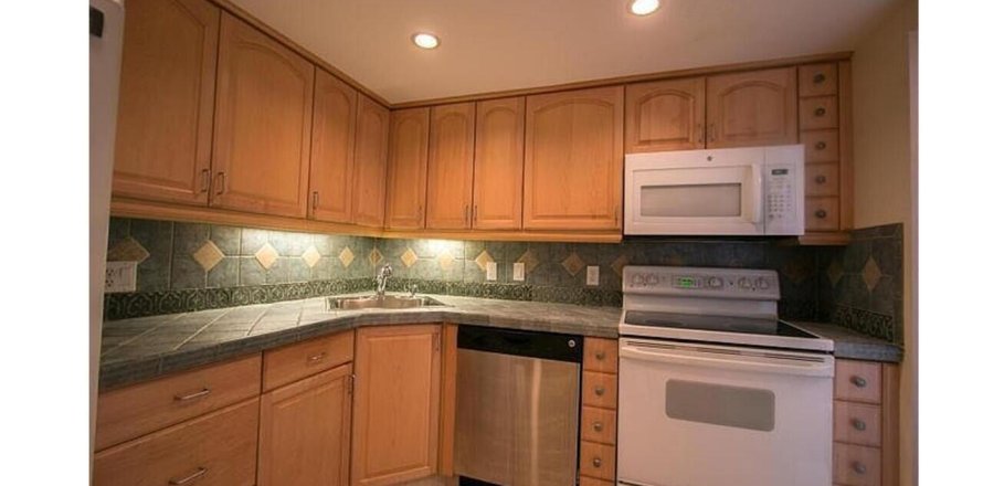 Condo à West Palm Beach, Floride, 2 chambres № 1224655