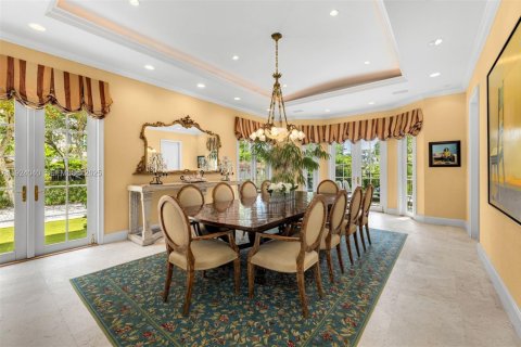 Casa en venta en Miami, Florida, 5 dormitorios, 624.3 m2 № 2038938 - foto 6