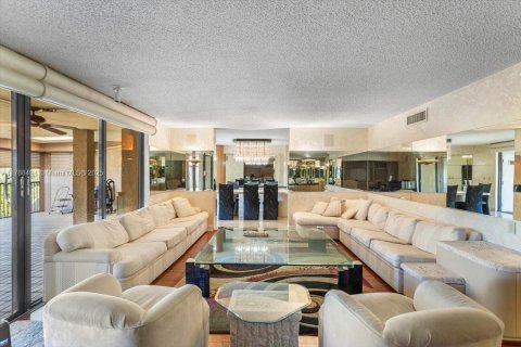 Condominio en venta en Hollywood, Florida, 3 dormitorios, 220.64 m2 № 1704829 - foto 14