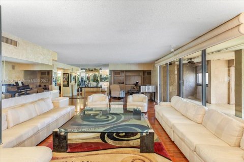 Condominio en venta en Hollywood, Florida, 3 dormitorios, 220.64 m2 № 1704829 - foto 15
