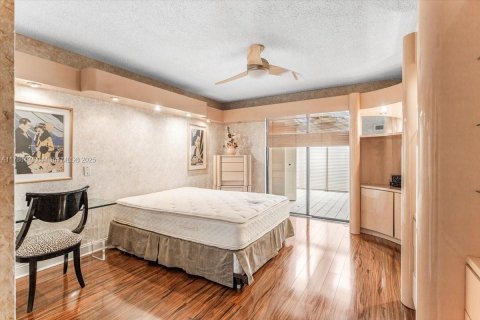 Condominio en venta en Hollywood, Florida, 3 dormitorios, 220.64 m2 № 1704829 - foto 25