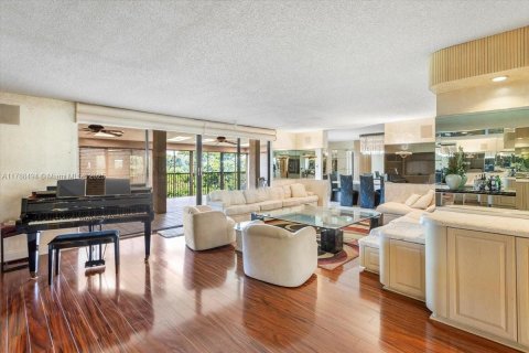 Condominio en venta en Hollywood, Florida, 3 dormitorios, 220.64 m2 № 1704829 - foto 19