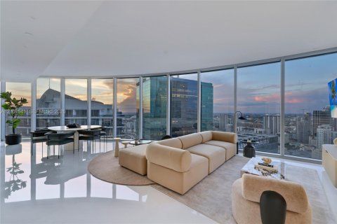 Condo à Miami, Floride, 1 chambre  № 2417168
