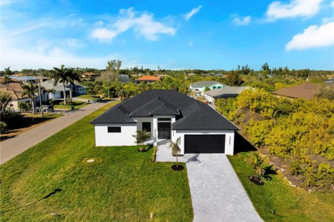 Villa ou maison à Port Charlotte, Floride 3 chambres № 2029553