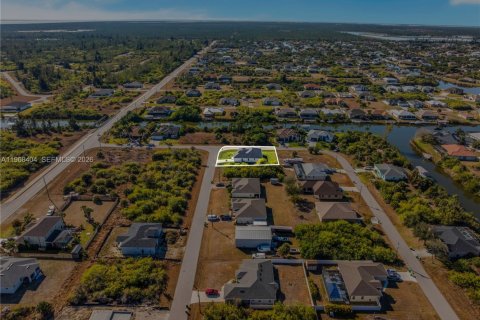 Villa ou maison à vendre à Port Charlotte, Floride: 3 chambres № 2029553 - photo 16
