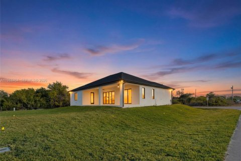 Villa ou maison à vendre à Port Charlotte, Floride: 3 chambres № 2029553 - photo 19