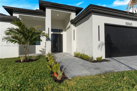 Villa ou maison à vendre à Port Charlotte, Floride: 3 chambres № 2029553 - photo 27