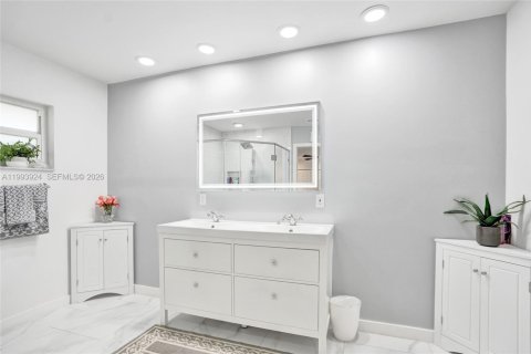 Купить виллу или дом в Санрайз, Флорида 3 спальни, 176.33м2, № 2066162 - фото 25