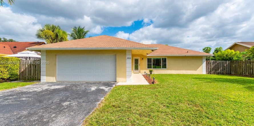 Дом в Санрайз, Флорида 3 спальни, 176.33м2 № 2066162