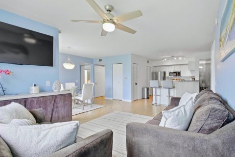 Condominio en venta en Boynton Beach, Florida, 3 dormitorios, 114.55 m2 № 2190872 - foto 12