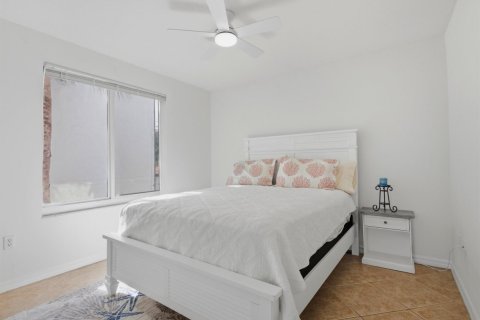 Condominio en venta en Boynton Beach, Florida, 3 dormitorios, 114.55 m2 № 2190872 - foto 16