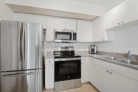 Condominio en venta en Boynton Beach, Florida, 3 dormitorios, 114.55 m2 № 2190872 - foto 3