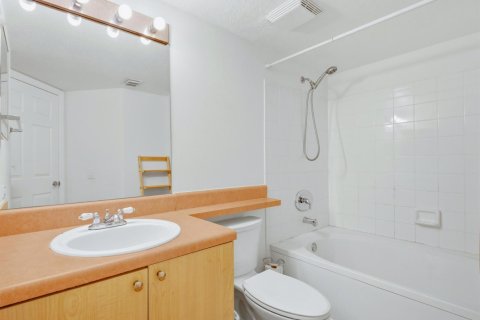 Condominio en venta en Boynton Beach, Florida, 3 dormitorios, 114.55 m2 № 2190872 - foto 21