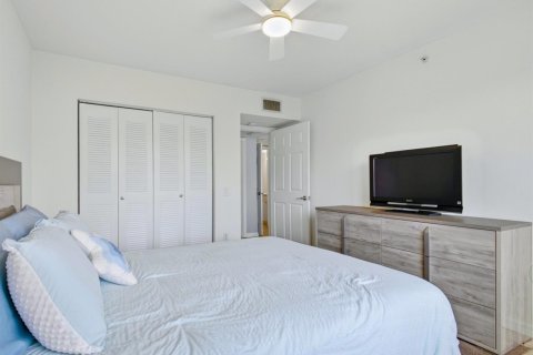 Condominio en venta en Boynton Beach, Florida, 3 dormitorios, 114.55 m2 № 2190872 - foto 19