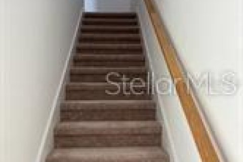 Townhouse in Venice, Florida 3 bedrooms, 181.07 sq.m. № 1901360 - photo 11