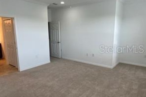 Townhouse in Venice, Florida 3 bedrooms, 181.07 sq.m. № 1901360 - photo 25