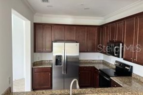 Townhouse in Venice, Florida 3 bedrooms, 181.07 sq.m. № 1901360 - photo 2
