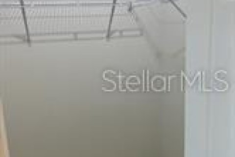 Townhouse in Venice, Florida 3 bedrooms, 181.07 sq.m. № 1901360 - photo 22