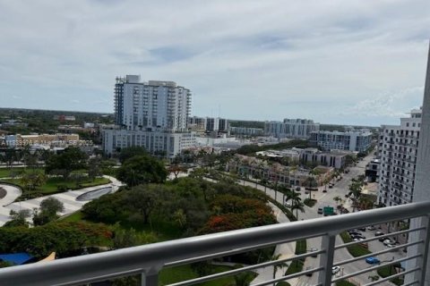 Condominio en venta en Hollywood, Florida, 2 dormitorios, 104.24 m2 № 1828956 - foto 16