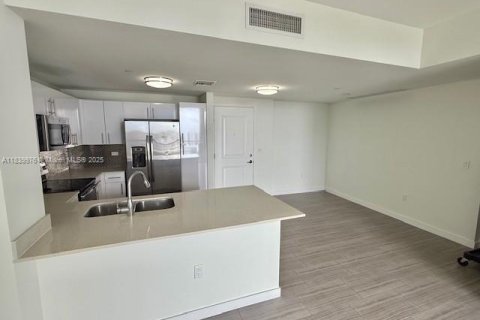 Condominio en venta en Hollywood, Florida, 2 dormitorios, 104.24 m2 № 1828956 - foto 12
