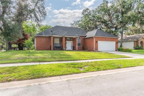 Villa ou maison à Oviedo, Floride 3 chambres, 164.99 m2 № 2230465