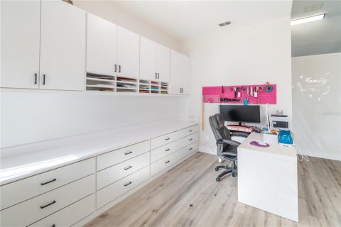 Villa ou maison à vendre à Oviedo, Floride: 3 chambres, 164.99 m2 № 2230465 - photo 30