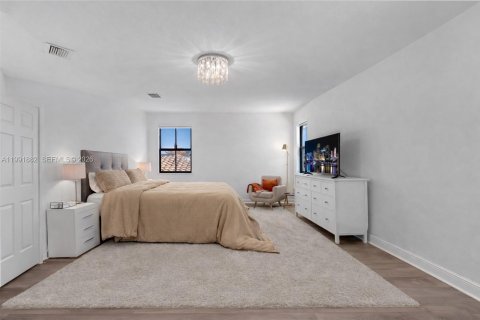 Купить виллу или дом в Майами, Флорида 4 спальни, 241.73м2, № 2052443 - фото 16