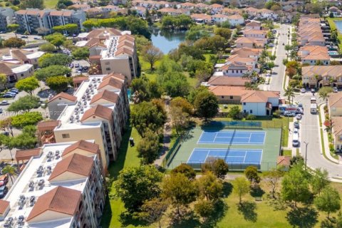 Купить виллу или дом в Майами, Флорида 4 спальни, 241.73м2, № 2052443 - фото 27