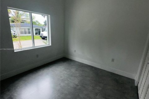 House in Fort Lauderdale, Florida 4 bedrooms, 154.78 sq.m. № 1839183 - photo 6
