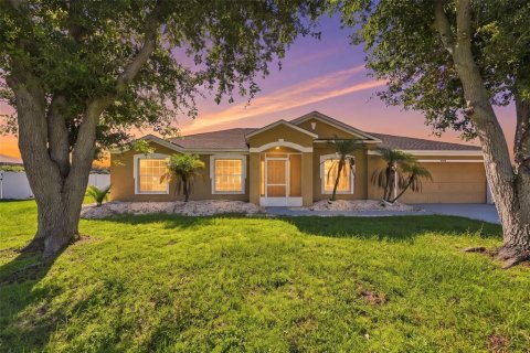 House in Apollo Beach, Florida 3 bedrooms, 160.63 sq.m. № 2299422